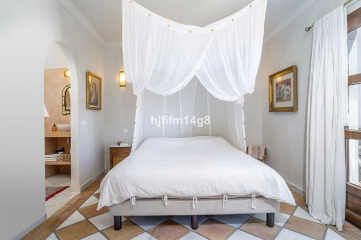 Image No.10-3 Bed Townhouse for sale