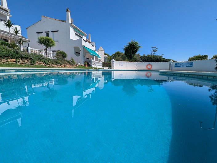 Image No.4-Maison de ville de 3 chambres à vendre à Calahonda