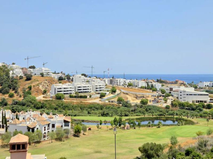 Image No.1-3 Bed Townhouse for sale