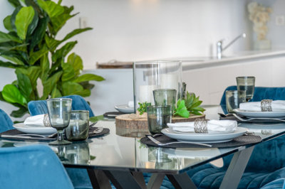 1kfwqheaxgs8-e64a9055bba3e77ac8aca3b893cdf826