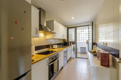 kqvwq7nlmym7-aa4cc561180b369757c0bb4af9886cd3