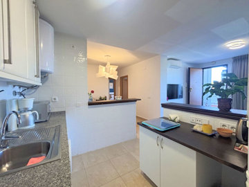 6t86sw9vyzq9-467d0cee5b725f3ef65f102a0c2e69c0