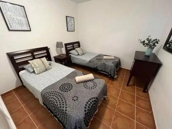 Image No.8-Appartement de 2 chambres à vendre à Estepona