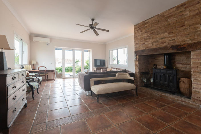 Image No.5-3 Bed Villa for sale