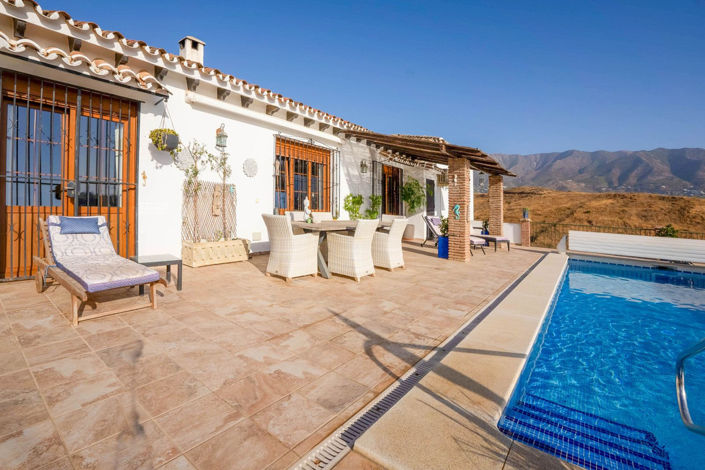 Image No.2-Villa de 3 chambres à vendre à Mijas Golf