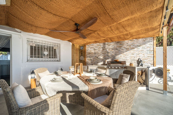 Image No.6-3 Bed Villa for sale