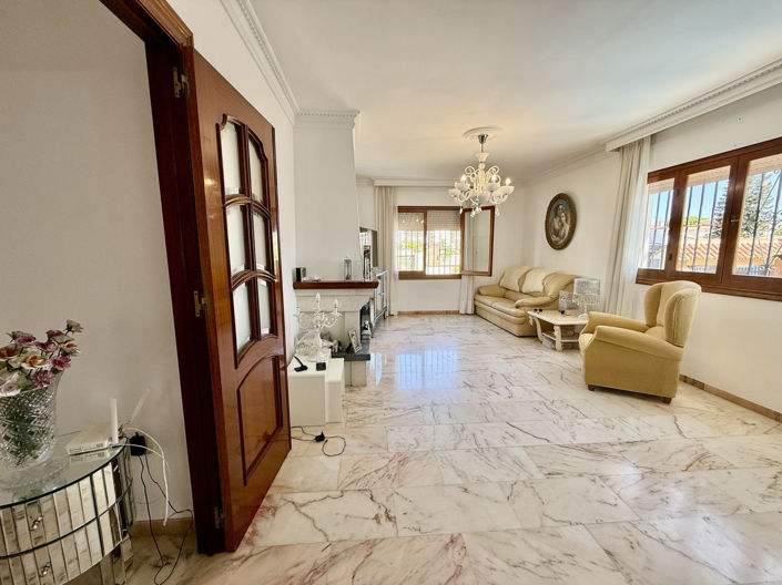 Image No.7-3 Bed Villa for sale