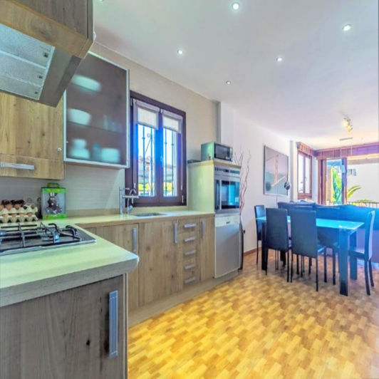 Image No.7-Appartement de 2 chambres à vendre à Estepona