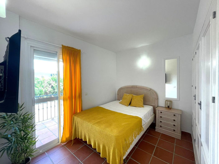 Image No.13-2 Bed Apartment for sale