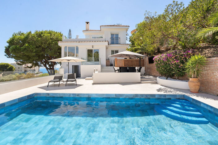 Image No.2-Villa de 3 chambres à vendre à Malaga