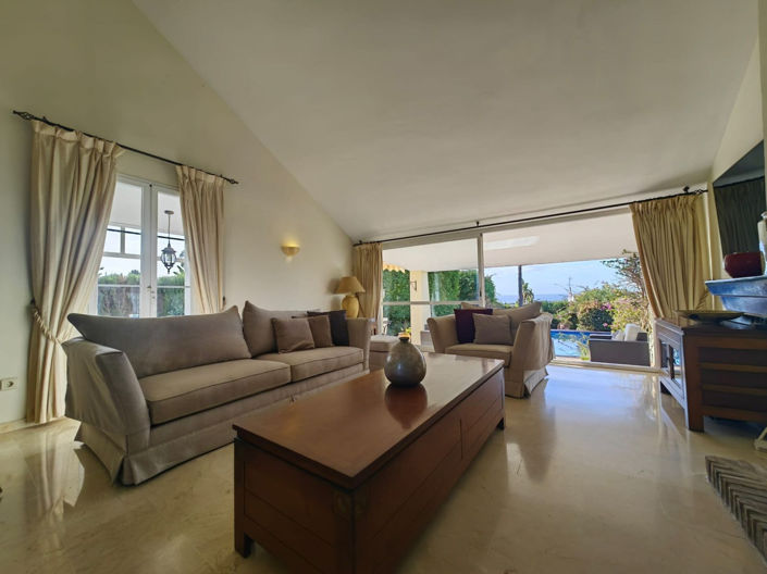 Image No.6-Villa de 3 chambres à vendre à Estepona