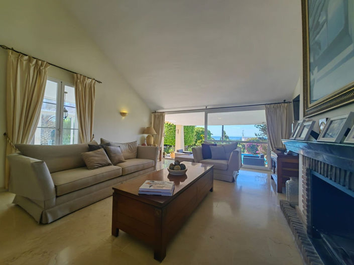 Image No.7-Villa de 3 chambres à vendre à Estepona