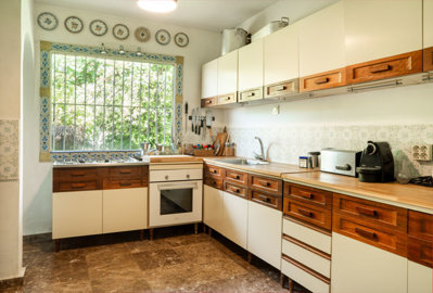 myikoiccicj13-5fd73dea700db77384c091ca9818b1a