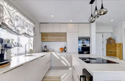 0y52s6jyaicc7-aa4cc561180b369757c0bb4af9886cd