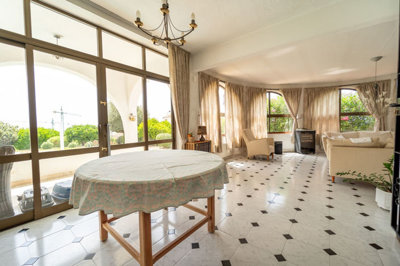 vfql1vt9h9i15-11d12f2f454f2f5e9b981fdd8b901d5