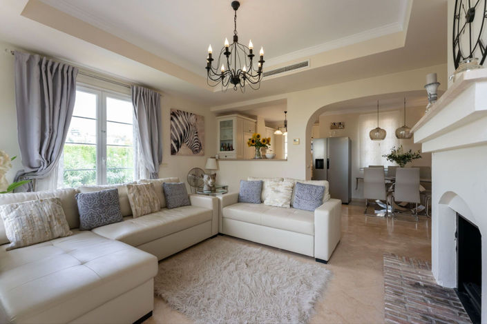 Image No.6-3 Bed Villa for sale