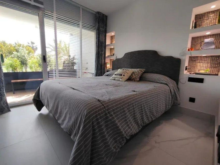 Image No.11-3 Bed Apartment for sale