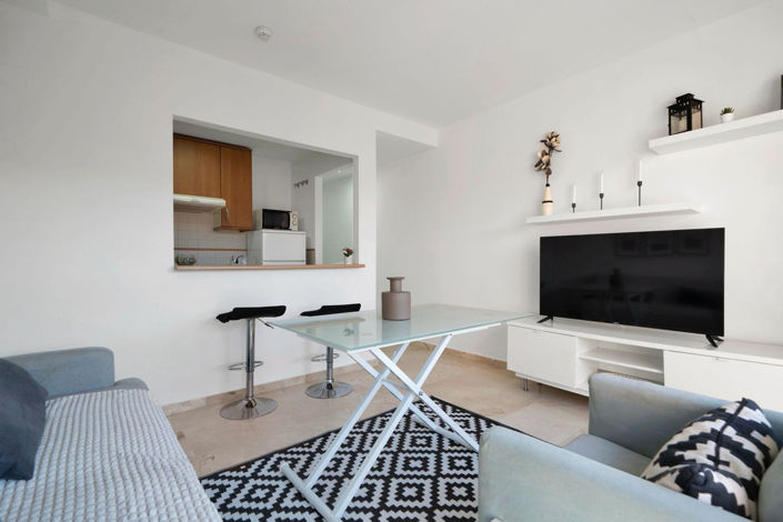 Image No.10-1 Bed Apartment for sale