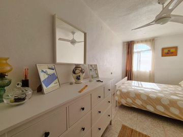 mkfivefd6hr33-f37a7fab00fce6ff6b895520b67d6d6