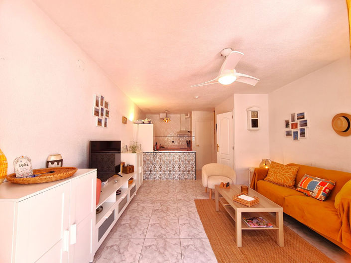 Image No.6-2 Bed Townhouse for sale