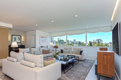 84pem9uto6l10-bb915d1cb19341576dcdc994b81ab9c