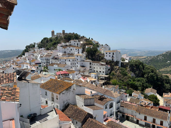 Casares, Townhouse