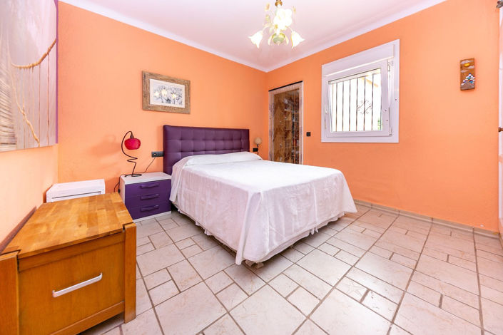 Image No.10-4 Bed Villa for sale