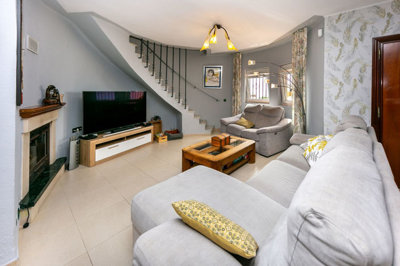 v2c7bfcm40p8-e64a9055bba3e77ac8aca3b893cdf826