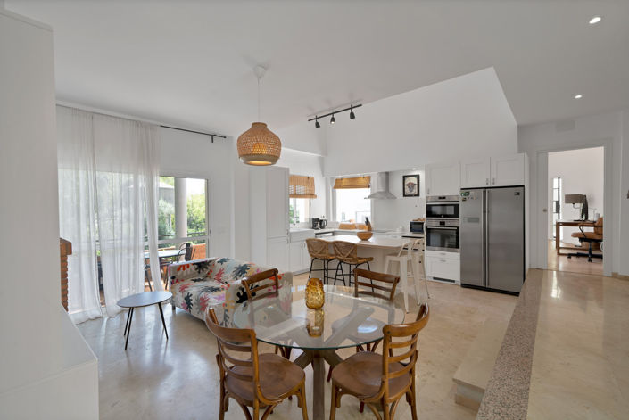 Image No.8-5 Bed Villa for sale