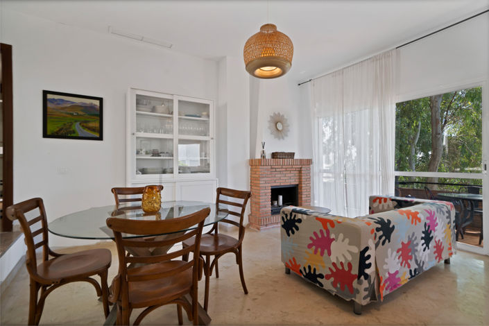 Image No.9-5 Bed Villa for sale