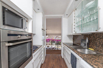 2ths4z5hob25-45e7a00e8ada30030040e20a35fbccfd