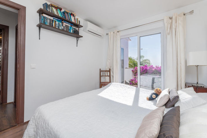 Image No.21-4 Bed Villa for sale