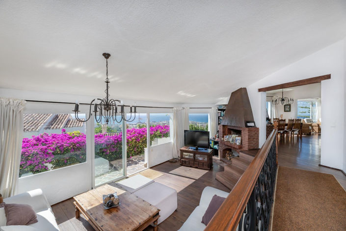 Image No.5-4 Bed Villa for sale