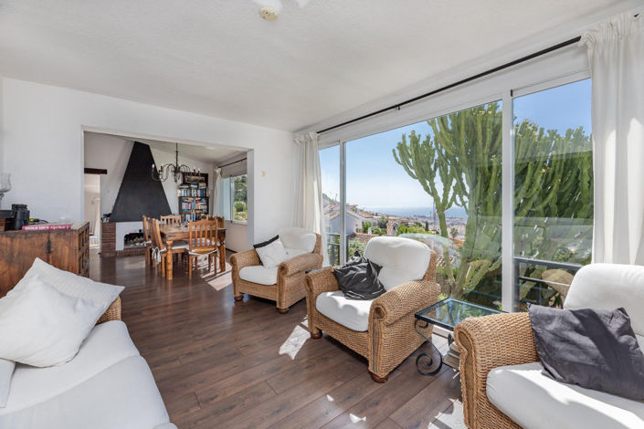 Image No.6-4 Bed Villa for sale