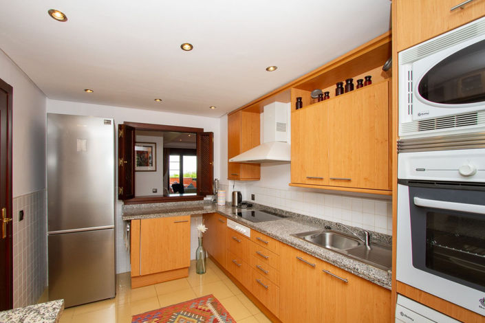 Image No.8-2 Bed Apartment for sale