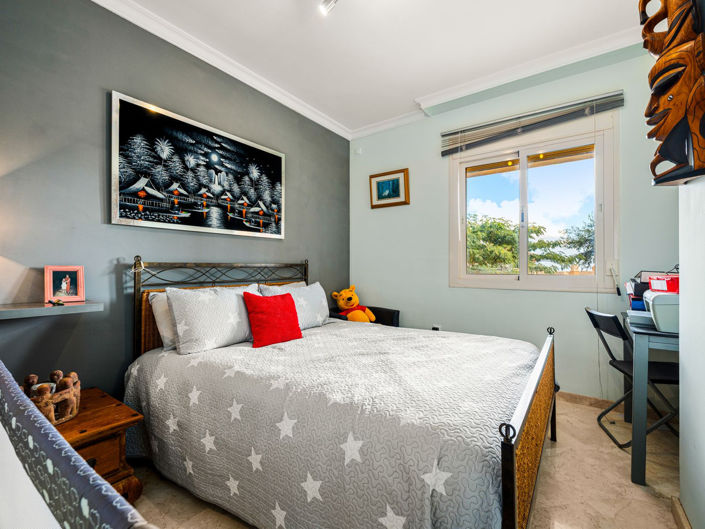 Image No.12-2 Bed Apartment for sale