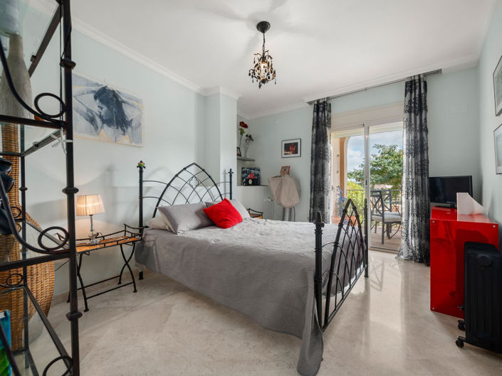 Image No.13-2 Bed Apartment for sale