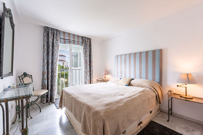 Image No.11-Appartement de 2 chambres à vendre à Estepona