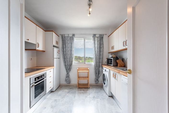 Image No.8-Appartement de 2 chambres à vendre à Estepona