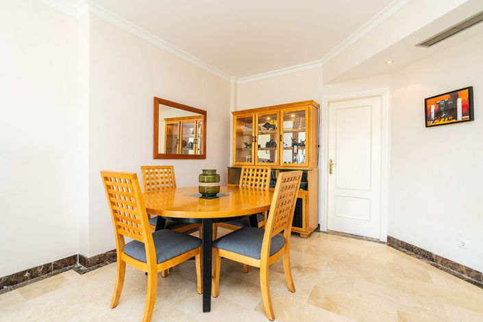 Image No.6-Appartement de 2 chambres à vendre à Estepona