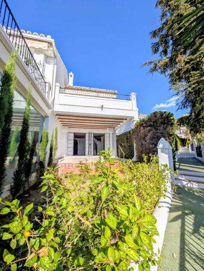 Image No.2-3 Bed Townhouse for sale