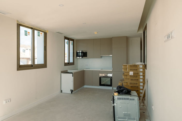 Image No.5-2 Bed Penthouse for sale