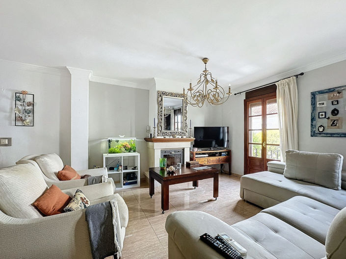 Image No.6-5 Bed Townhouse for sale