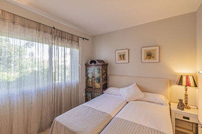 o8hmjupfsak11-20939a0134ad724a8cb2a801094d15a