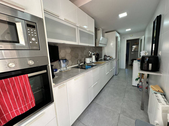 Image No.14-2 Bed Apartment for sale