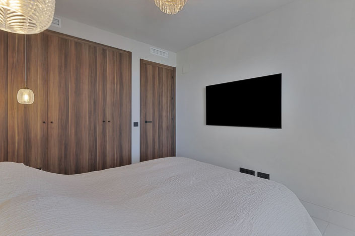 Image No.11-3 Bed Apartment for sale