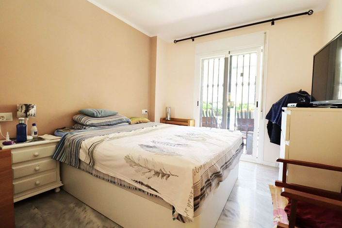 Image No.10-3 Bed Apartment for sale