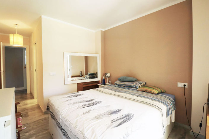 Image No.11-3 Bed Apartment for sale