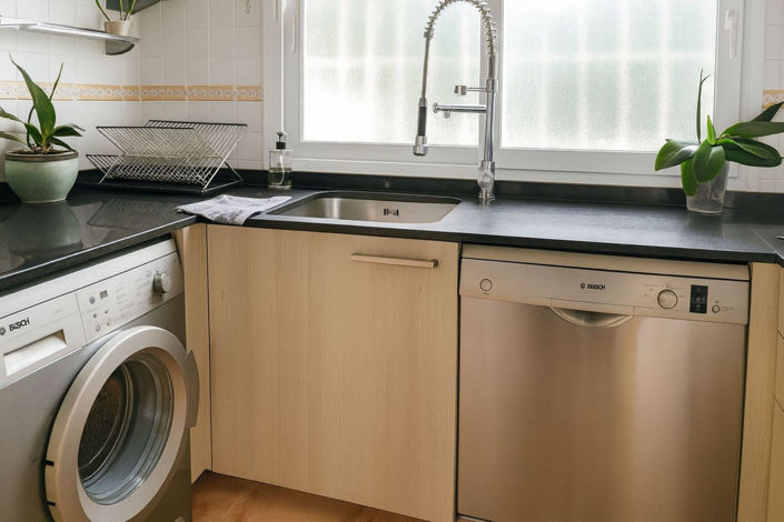 Image No.8-2 Bed Apartment for sale