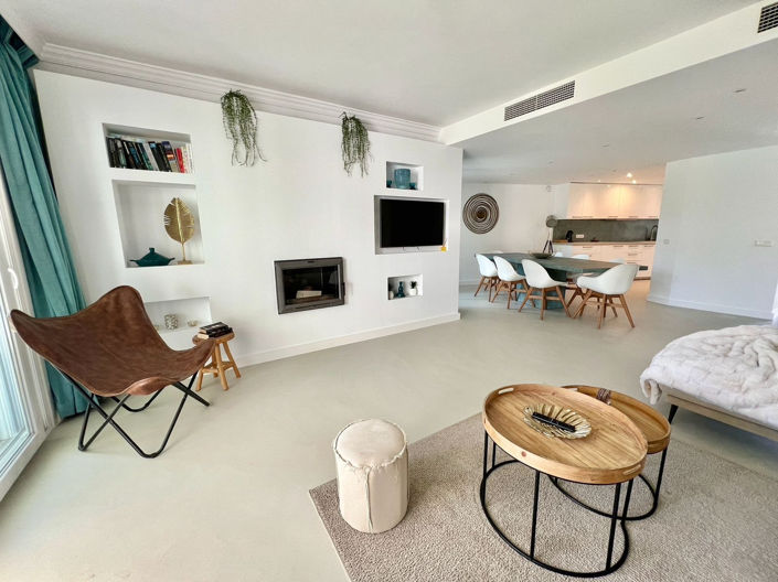 Image No.34-3 Bed Townhouse for sale